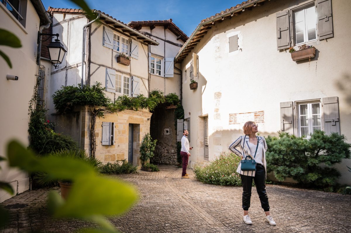 Balade landaise dans le village de Saint-Sever