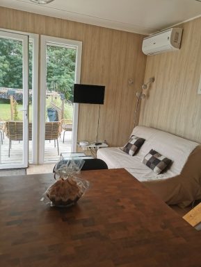 A l&rsquo;Orée des Acacias – Gîte