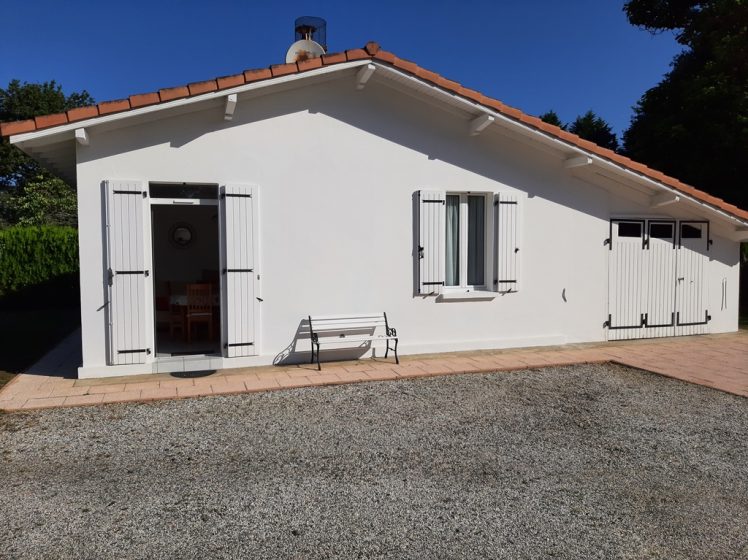 Location – Alonso Marie-Thérèse et Manuel