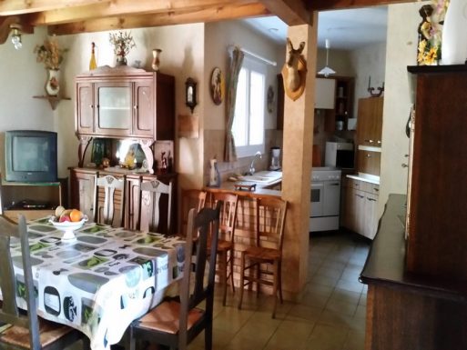 Grande maison dans quartier calme