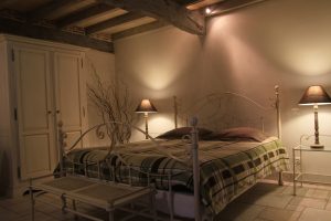 Chambres d’ hôtes de charme la maison du bos – Chambre Blanche