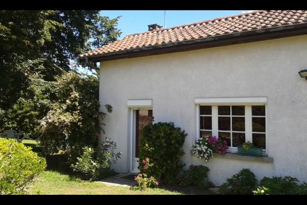 Gîte tout confort proche de l&rsquo;écomusée de Marquéze et du lac d&rsquo;Arjuzanx