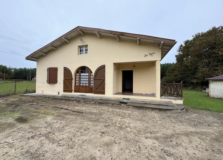 52214465  – Maison – 5 pièces à PUJO LE PLAN