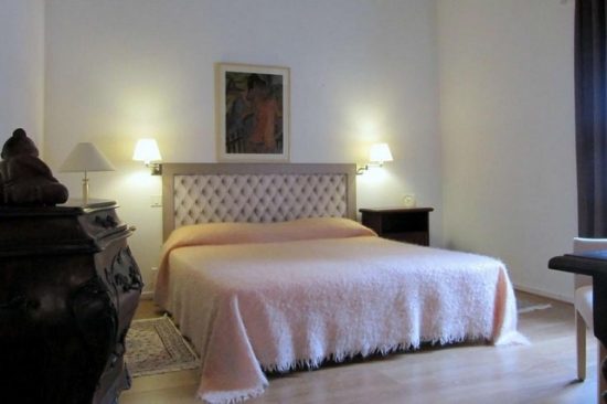 T5 – 2 à 9 pers. – BRO628/E