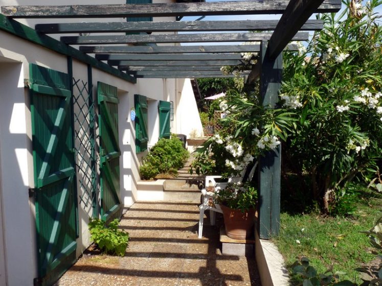 Agréable location dans maison typique