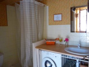 Agréable location dans maison typique
