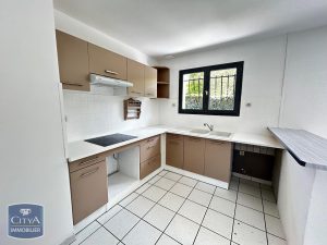 52265348  – Maison – 4 pièces à ST PIERRE DU MONT