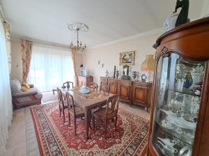 52016161  – Maison – 5 pièces à LEON