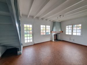 52273943  – Maison – 3 pièces à LEON