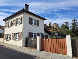 52273943  – Maison – 3 pièces à LEON