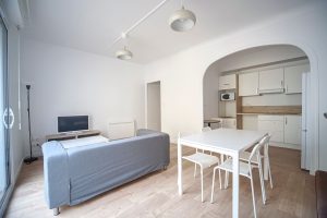 51693707  – Appartement – 2 pièces à AIRE SUR L ADOUR