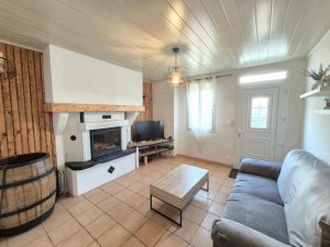 52436418  – Maison – 3 pièces à YGOS ST SATURNIN