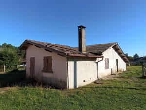 52296851  – Maison – 4 pièces à YGOS ST SATURNIN