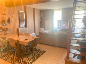 51986585  – Appartement – 4 pièces à MONT DE MARSAN