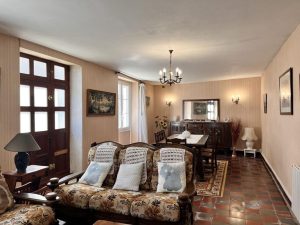 52501961  – Maison – 4 pièces à PEYREHORADE