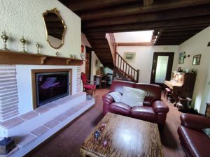 52501926  – Maison – 6 pièces à VERT