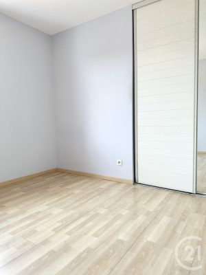 52559886  – Maison – 5 pièces à ST PIERRE DU MONT
