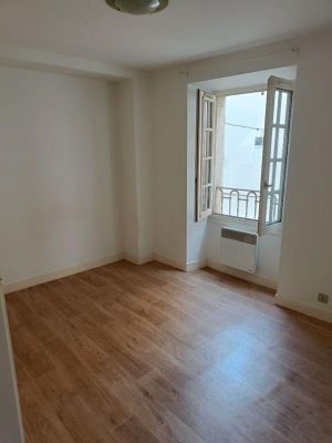 52532000  – Appartement – 2 pièces à MONT DE MARSAN