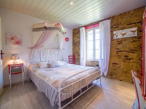 52512295  – Maison – 6 pièces à EUGENIE LES BAINS
