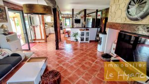 52173988  – Maison – 8 pièces à AIRE SUR L ADOUR