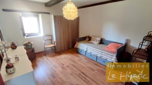 52173988  – Maison – 8 pièces à AIRE SUR L ADOUR
