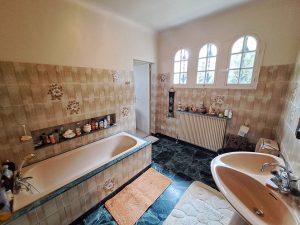 52016161  – Maison – 5 pièces à LEON