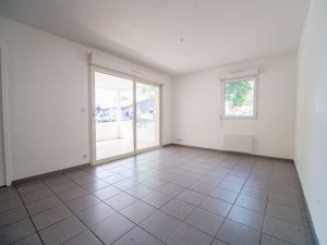 52512164  – Appartement – 3 pièces à PARENTIS EN BORN