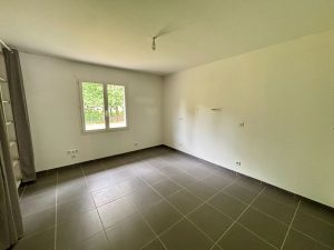 52561505  – Maison – 6 pièces à COMMENSACQ