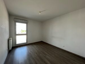 52564990  – Appartement – 3 pièces à VILLENAVE D ORNON