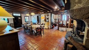 52000873  – Maison – 6 pièces à ST YAGUEN