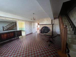 52001139  – Maison – 8 pièces à ROQUEFORT
