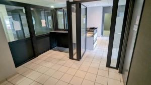 52529231  – Local commercial à ST PIERRE DU MONT
