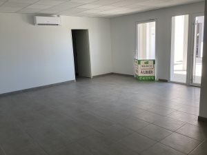 52613472  – Local commercial à ST GEOURS DE MAREMNE