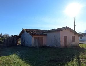 52296851  – Maison – 4 pièces à YGOS ST SATURNIN