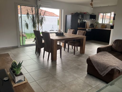 T3 – 1 à 4 pers. – BALL244/F