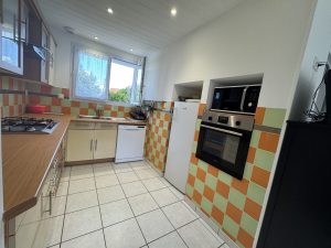 52682394  – Maison – 5 pièces à AMOU