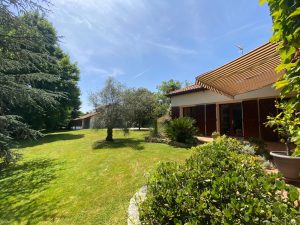 52640716  – Maison – 6 pièces à AMOU