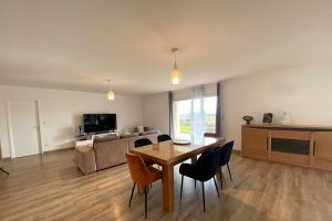 52634248  – Maison – 5 pièces à AMOU