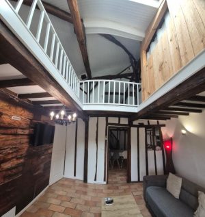 Maison Renaissance Larmane