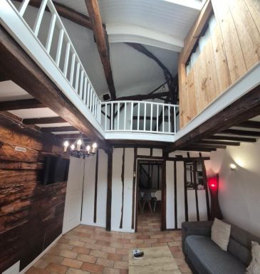 Maison Renaissance Larmane