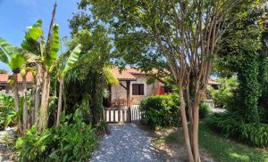 Maison Renaissance Larmane