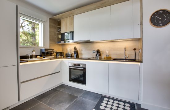 CYRENE – Lake Apart