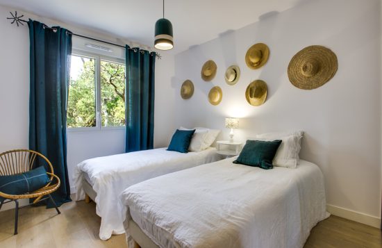 CYRENE – Lake Apart