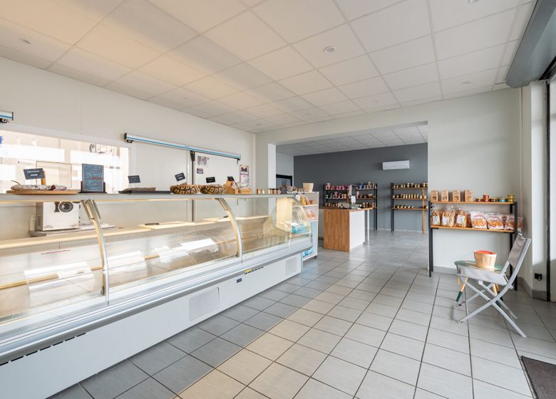 52364381  – Local commercial à AMOU