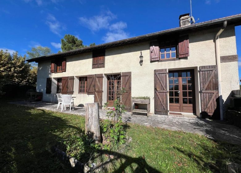 52251535  – Maison – 4 pièces à ROQUEFORT