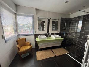 T6 – 1 à 8 pers. – BERN12/A