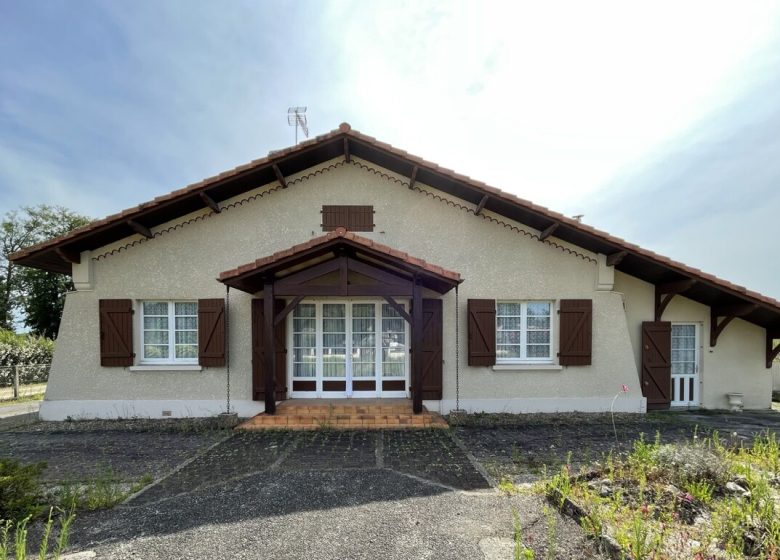 51553633  – Maison – 5 pièces à BEGAAR