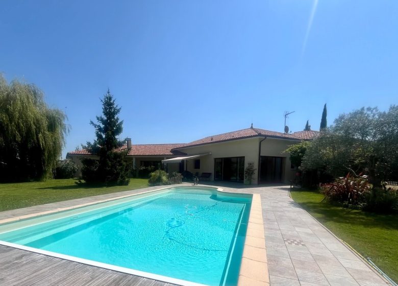 52100162  – Maison – 6 pièces à SORT EN CHALOSSE