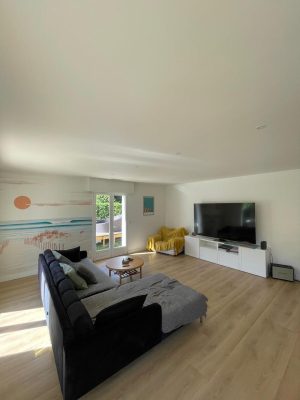 52251326  – Maison – 8 pièces à MEES