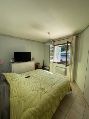 52251326  – Maison – 8 pièces à MEES